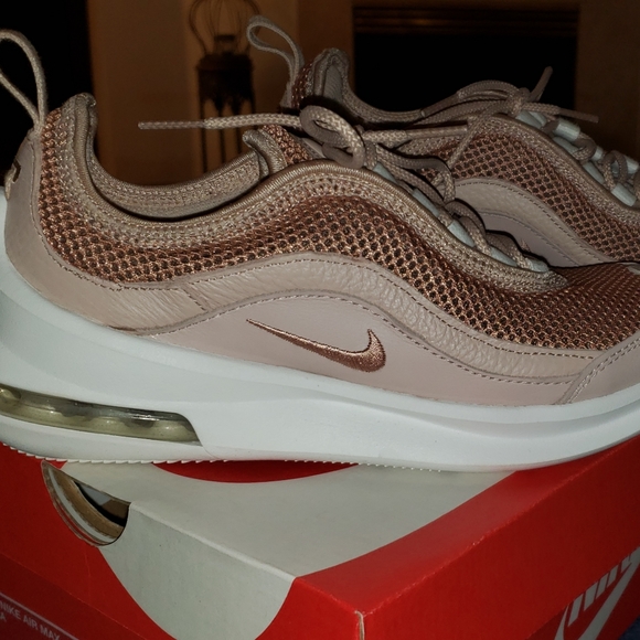 air max estrea